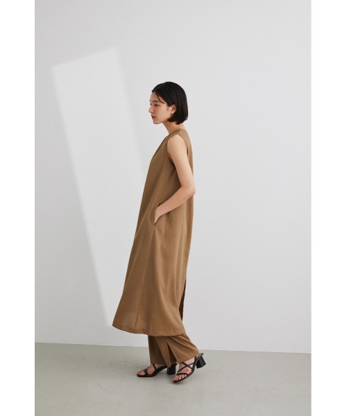 STYLEMIXER(スタイルミキサー)の「バックタックリラックスワンピース(ワンピース・レディース・ブラック/ブラウン/ブルー・FREE)」の12枚目の写真