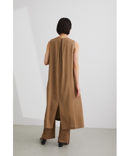 STYLEMIXER(スタイルミキサー)の「バックタックリラックスワンピース(ワンピース・レディース・ブラック/ブラウン/ブルー・FREE)」の14枚目の写真