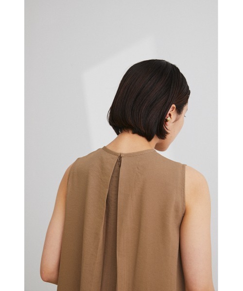 STYLEMIXER(スタイルミキサー)の「バックタックリラックスワンピース(ワンピース・レディース・ブラック/ブラウン/ブルー・FREE)」の17枚目の写真