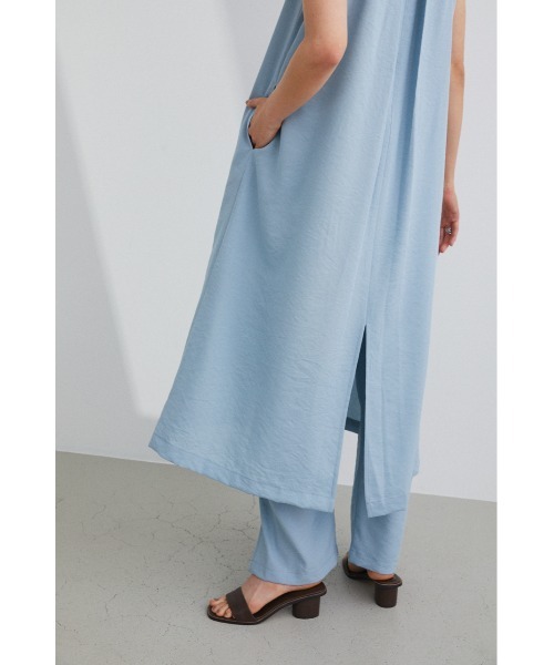 STYLEMIXER(スタイルミキサー)の「バックタックリラックスワンピース(ワンピース・レディース・ブラック/ブラウン/ブルー・FREE)」の21枚目の写真