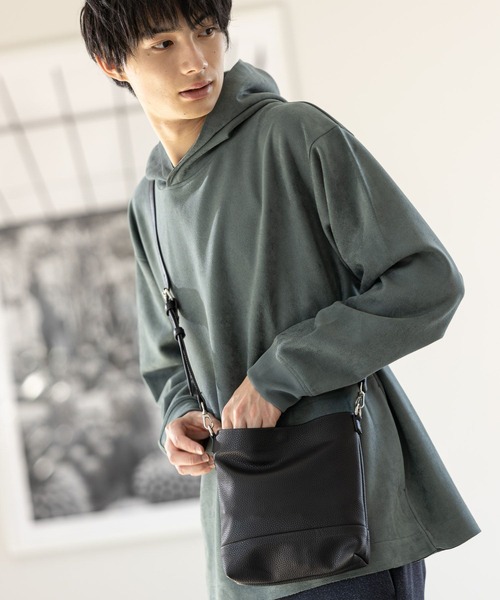 GLOBAL WORK（グローバルワーク）の「URBANCARRY SLD(アーバンキャリーショルダーS)/219946（ショルダーバッグ・メンズ・ホワイト/ライトグレー/ブラック/ベージュ/ネイビー/グレー/ベージュ系その他3/その他・FREE）」の3枚目の写真