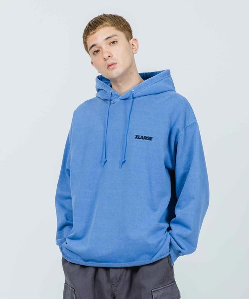 XLARGE（エクストララージ）の「PIGMENT CUT OFF PULLOVER HOODED SWEAT（パーカー・メンズ・ブラック/ブラウン/ブルー・M/S/L/XL）」の3枚目の写真