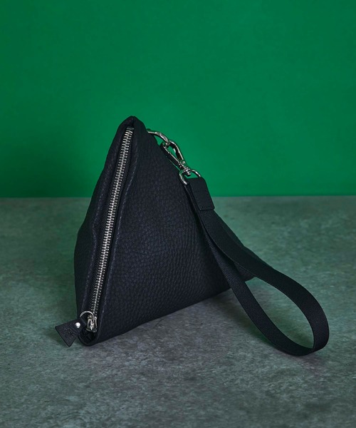 CITY TOKYO（シティトウキョウ）の「本革トライアングルミニバッグ（ショルダーバッグ・レディース・ブラック/カーキ/ホワイト・FREE）」の3枚目の写真