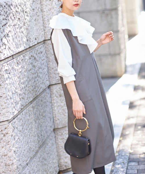 &. NOSTALGIA(アンドドットノスタルジア)の「キーネックレイヤードワンピース(ワンピース・レディース・ブラック/ブラウン/アイボリー/ベージュ/チャコールグレー・M)」の3枚目の写真