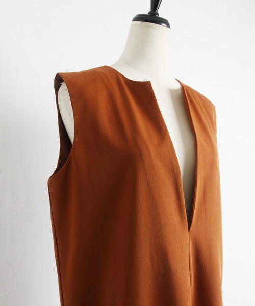 &. NOSTALGIA(アンドドットノスタルジア)の「キーネックレイヤードワンピース(ワンピース・レディース・ブラック/ブラウン/アイボリー/ベージュ/チャコールグレー・M)」の13枚目の写真