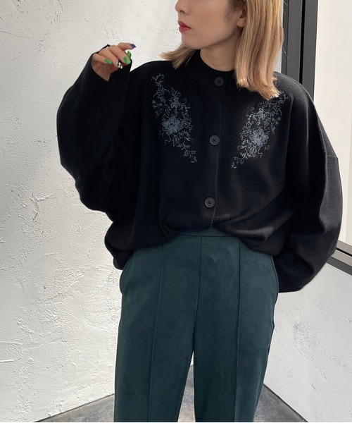 apres jour mignon（アプレジュールミニョン）の「刺繍入りカーディガン【ZOZOTOWN限定アイテム】（カーディガン/ボレロ・レディース・ブラック/ダークグリーン/オレンジ/ブルー/グリーン・X-LARGE/フリー）」の17枚目の写真