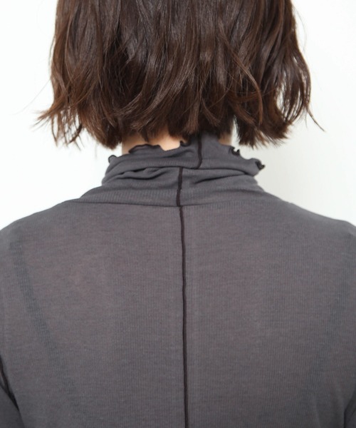 Rouge vif Anna（ルージュヴィフアンナ）の「テレコメロータートルカットソー（Tシャツ/カットソー・レディース・ピンク/アイボリー/モスグリーン/チャコールグレー/ブラック/ブラウン・フリー）」の8枚目の写真