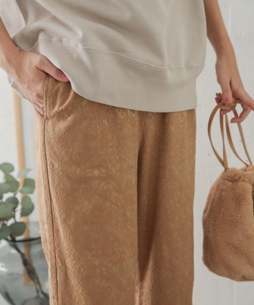 URBAN RESEARCH DOORS（アーバンリサーチドアーズ）の「ジャガードストレッチイージーパンツ（その他パンツ・レディース・アイボリー/キャメル・38/36）」の3枚目の写真