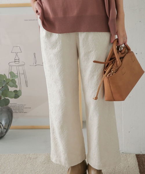 URBAN RESEARCH DOORS（アーバンリサーチドアーズ）の「ジャガードストレッチイージーパンツ（その他パンツ・レディース・アイボリー/キャメル・38/36）」の4枚目の写真