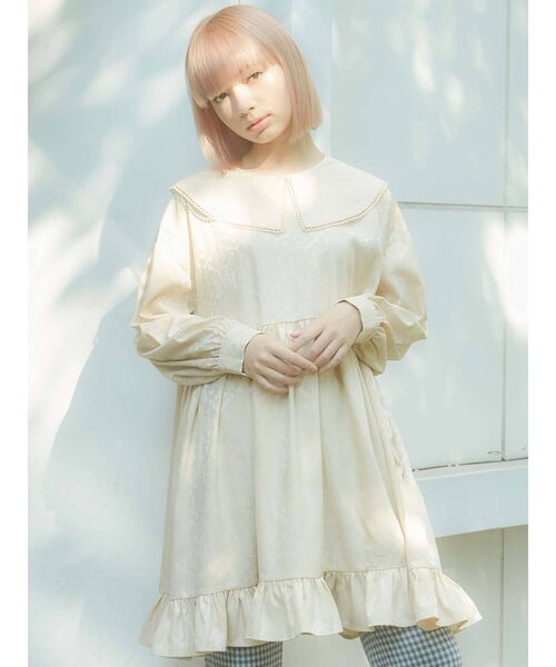 merry jenny（メリージェニー）の「flowerジャガードミニワンピース