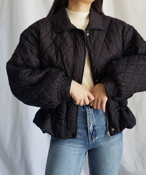 me+em select（ミームセレクト）の「2WAY　フェイクファー襟クリンクルキルティングブルゾン（ブルゾン・レディース・ブラック/ホワイト・FREE）」の3枚目の写真