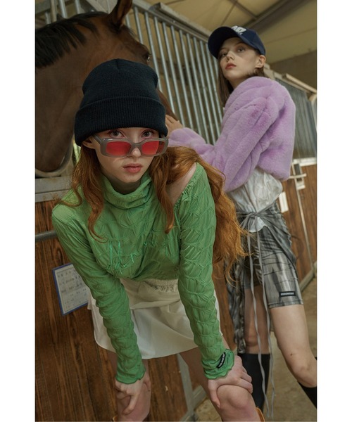 oddoneout(オッドワンアウト)の「A'GEM/9 × .kom『ODD ONE OUT/オッドワンアウト』Circle cutting exmbo top/カッティング ロングTシャツ(Tシャツ/カットソー・レディース・ホワイト/ブラック・FREE)」の11枚目の写真