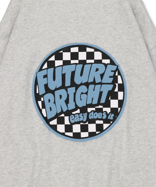 SPINNS（スピンズ）の「【ゆったりシルエット】サークルロゴバックプリントスウェット（スウェット・レディース・ブラック/スミクロ/ダークグリーン/オフホワイト/オートミール・ONESIZE）」の21枚目の写真