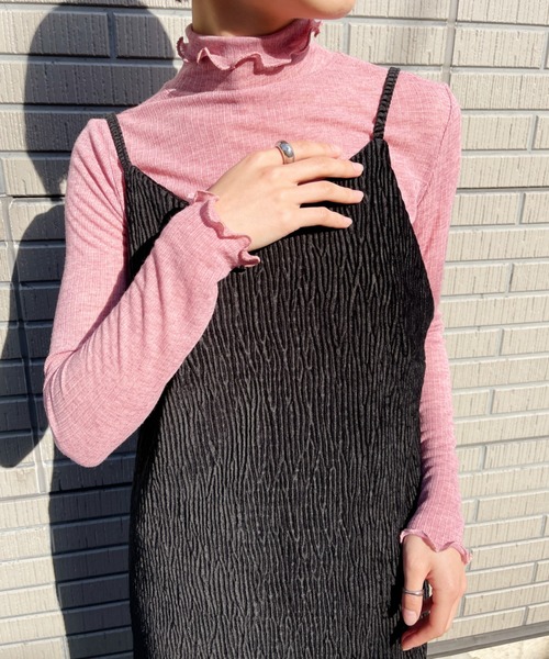 CLEA(クレア)の「ランダムプリーツキャミワンピース(ワンピース・レディース・ブラック/アイボリー/グレイッシュベージュ・FREE)」の15枚目の写真