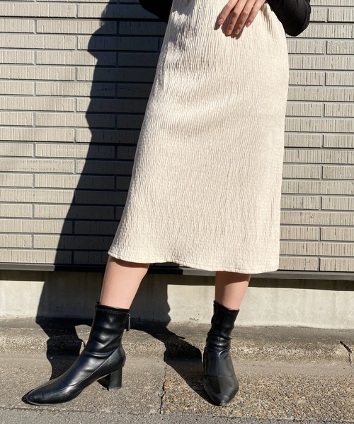 CLEA(クレア)の「ランダムプリーツキャミワンピース(ワンピース・レディース・ブラック/アイボリー/グレイッシュベージュ・FREE)」の9枚目の写真