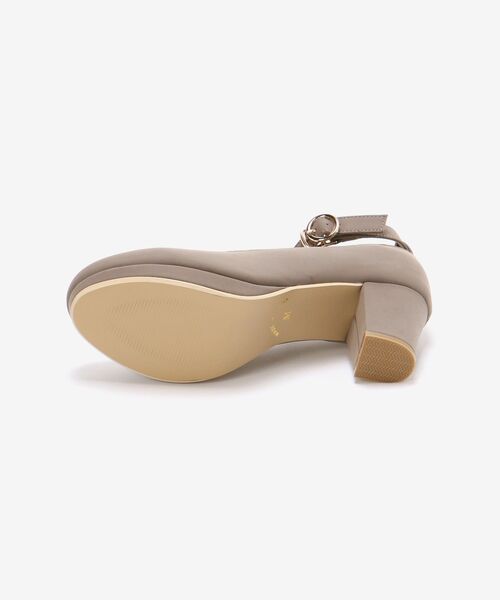 MAJESTIC LEGON（マジェスティックレゴン）の「ふかふかリボンsetパンプス（パンプス・レディース・ブラック/アイボリー/モカ/グレイッシュベージュ・SMALL/MEDIUM/LARGE/X-LARGE）」の5枚目の写真