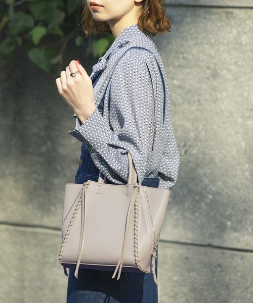 URBAN RESEARCH ROSSO（アーバンリサーチロッソ）の「サイドジップミニトート（トートバッグ・レディース・キャメル/グレー系その他/ホワイト・FREE）」の10枚目の写真