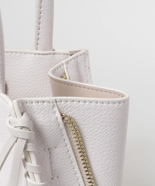 URBAN RESEARCH ROSSO（アーバンリサーチロッソ）の「サイドジップミニトート（トートバッグ・レディース・キャメル/グレー系その他/ホワイト・FREE）」の13枚目の写真