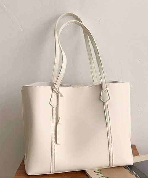 florist（フローリスト）の「【A4対応】シンプルデザインのPUレザーレディーストートバッグ/ショルダーバッグ（トートバッグ・レディース・ブラック/キャメル/ホワイト/ベージュ・FREE）」の11枚目の写真