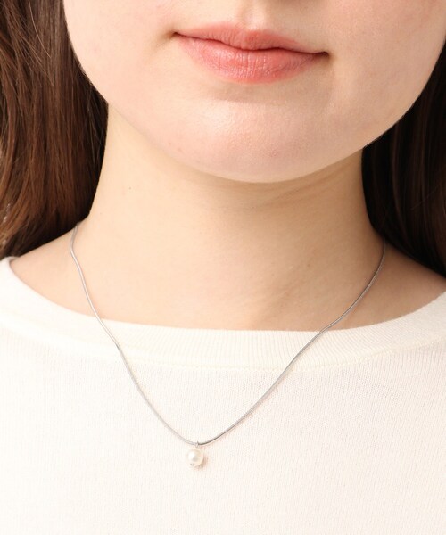 couture brooch（クチュールブローチ）の「◆さびにくい　ステンレスパールトップネックレス（ネックレス・レディース・ゴールド/シルバー・00）」の7枚目の写真