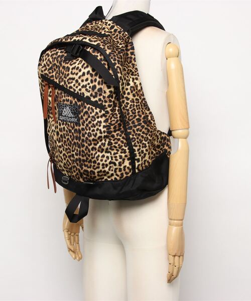 GREGORY（グレゴリー）の「【GREGORY/グレゴリー】デイパック（バックパック/リュック・メンズ・レオパード/ブラック/サンドベージュ/その他・FREE）」の5枚目の写真