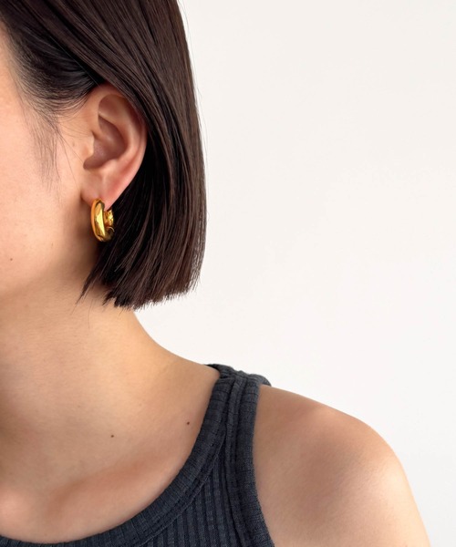 CANAL JEAN(キャナルジーン)の「Pt newボリュームフープピアス(ピアス(両耳用)・レディース・シルバー/ゴールド・ONE SIZE)」の16枚目の写真