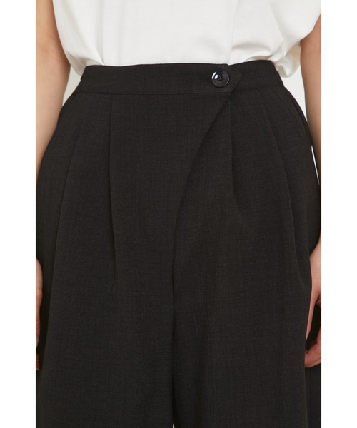 HeRIN.CYE（ヘリンドットサイ）の「Short pants（その他パンツ・レディース・ブラック/ライトグリーン・FREE）」の7枚目の写真