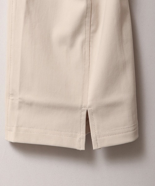 BRODIAEA(ブローディア)の「BRODIAEA ひんやり スリット入り ストレートパンツ (吸放湿+UVカット+接触冷感)(その他パンツ・レディース・ブラック/サンドベージュ/シルバーグレー/オフホワイト・42/40)」の8枚目の写真