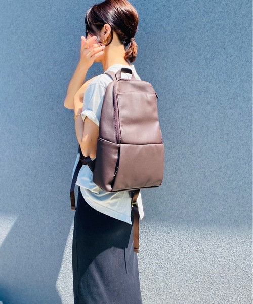 Legato Largo(レガートラルゴ)の「Legato Largo レガートラルゴ / フェイクレザー A4 リュック / LH-L0033(バックパック/リュック・レディース・イエロー/ダークブラウン/ベージュ系その他/ブラック/ピンク・ONESIZE)」の3枚目の写真