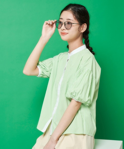 MERLOT(メルロー)の「クレリックストライプシャツ(シャツ/ブラウス・レディース・イエロー/ブルー/グリーン・FREE)」の2枚目の写真