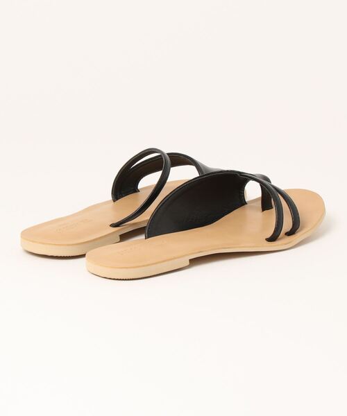 TINA:JOJUN(ティーナジョジュン)の「アシンメトリー フラットサンダル TINA:JOJUN(サンダル・レディース・ホワイト/ブラック・S/M/L)」の14枚目の写真