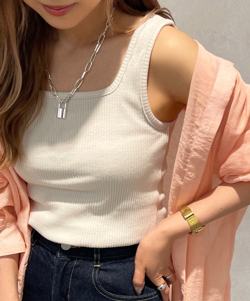 apres jour mignon（アプレジュールミニョン）の「2WAYリブタンク【ZOZOTOWN限定アイテム】（タンクトップ・レディース・ブラック/オレンジ/グリーン/アイボリー/ピンク・X-LARGE/フリー）」の6枚目の写真