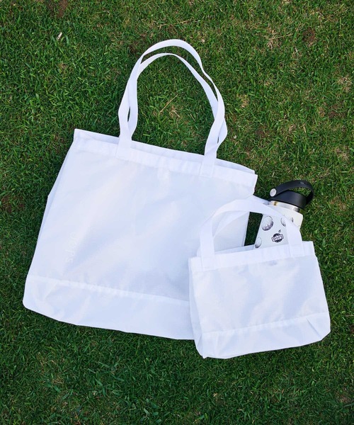 URBAN RESEARCH Sonny Label(アーバンリサーチサニーレーベル)の「OOPS ミニトートバッグ(トートバッグ・メンズ・ホワイト/ブラック・ONE)」の3枚目の写真