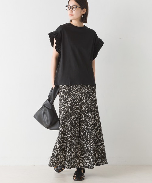 OMNES(オムネス)の「バイオポリウォッシュ 袖ギャザー半袖プルオーバーTシャツ(Tシャツ/カットソー・レディース・ホワイト/ブラック/ラベンダー/ピンクベージュ/チャコール・FREE)」の13枚目の写真