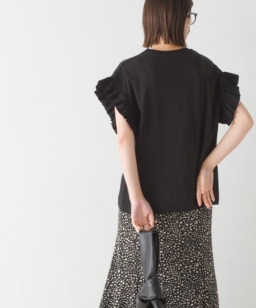 OMNES(オムネス)の「バイオポリウォッシュ 袖ギャザー半袖プルオーバーTシャツ(Tシャツ/カットソー・レディース・ホワイト/ブラック/ラベンダー/ピンクベージュ/チャコール・FREE)」の15枚目の写真