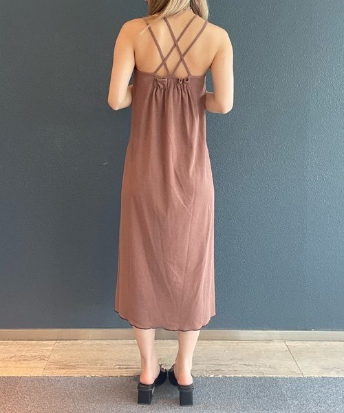 AS KNOW AS PINKY(アズノゥアズピンキー)の「大活躍カップ付コードキャミワンピース(ワンピース・レディース・サンドベージュ/モカ/チャコールグレー・FREE)」の22枚目の写真