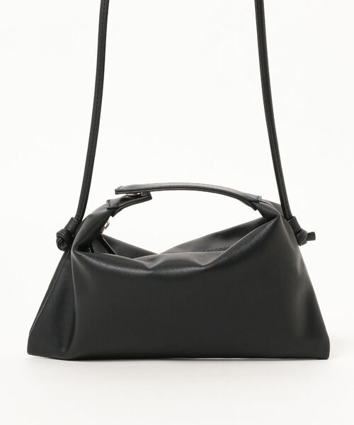 Ray BEAMS(レイビームス)の「RBS / トライアングル ミニ ショルダーバッグ(トートバッグ・レディース・ブラック・ONE SIZE)」の9枚目の写真