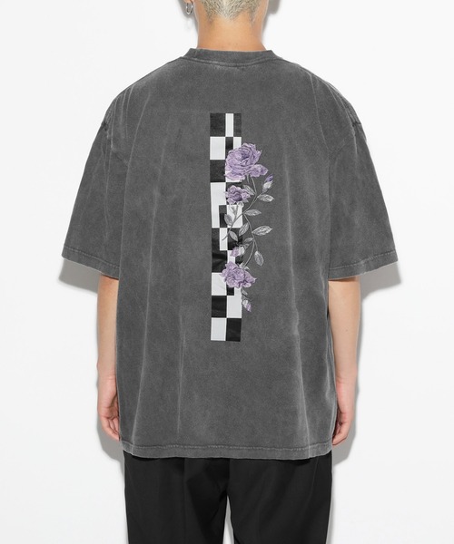 LEGENDA(レジェンダ)の「レジェンダ ケミカルウォッシュ ムードローズ エンブロイダリー Tシャツ / LEGENDA Chemical Wash Mood Rose Embroidery T-Shirt(Tシャツ/カットソー・メンズ・ホワイト×ブラック/ブラック×ブラック/ホワイト系その他/ブラック系その他/ホワイト×パープル/ブラック×パープル/ブラック×ブルー・FREE)」の6枚目の写真