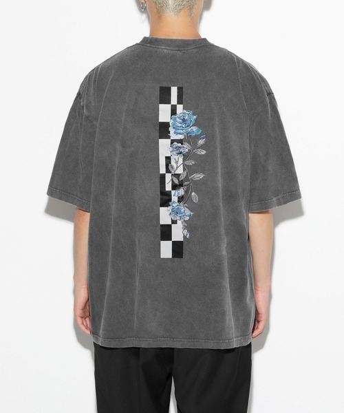 LEGENDA(レジェンダ)の「レジェンダ ケミカルウォッシュ ムードローズ エンブロイダリー Tシャツ / LEGENDA Chemical Wash Mood Rose Embroidery T-Shirt(Tシャツ/カットソー・メンズ・ホワイト×ブラック/ブラック×ブラック/ホワイト系その他/ブラック系その他/ホワイト×パープル/ブラック×パープル/ブラック×ブルー・FREE)」の7枚目の写真