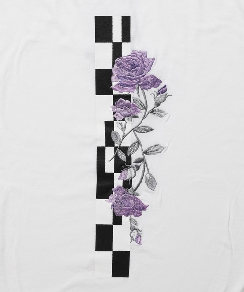 LEGENDA(レジェンダ)の「レジェンダ ケミカルウォッシュ ムードローズ エンブロイダリー Tシャツ / LEGENDA Chemical Wash Mood Rose Embroidery T-Shirt(Tシャツ/カットソー・メンズ・ホワイト×ブラック/ブラック×ブラック/ホワイト系その他/ブラック系その他/ホワイト×パープル/ブラック×パープル/ブラック×ブルー・FREE)」の9枚目の写真
