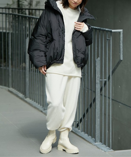 Tony Bianco（トニービアンコ）の「【TONY BIANCO】サイドゴアブーツ/WOLFE（ブーツ・レディース・ベージュ/ブラック・5/7/6）」の17枚目の写真