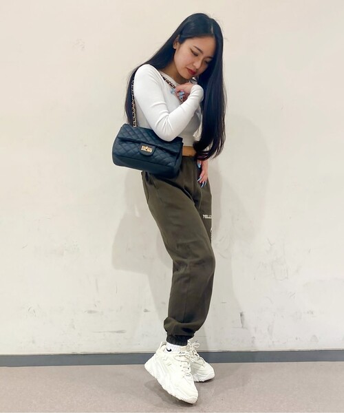 cs T&P（シーエスティーアンドピー）の「◆ロゴ入り厚底スニーカー（スニーカー・レディース・ホワイト/ブラック/グリーン/ベージュ/オレンジ/ピンク系/パープル系/ベージュ系8・S/M/L/LL）」の17枚目の写真