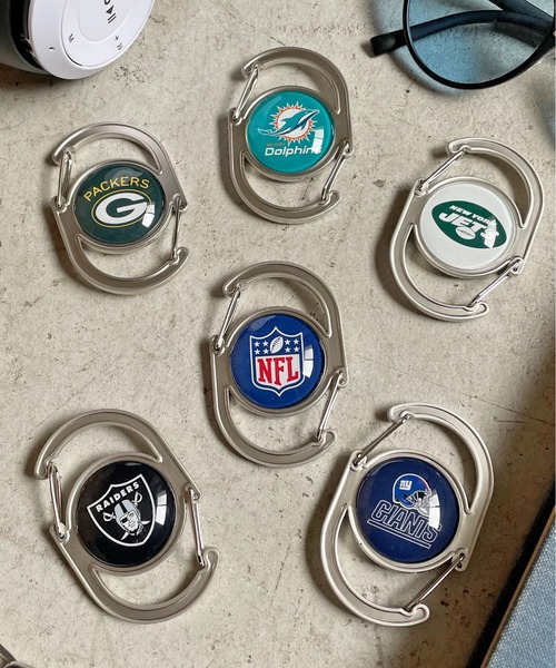 SPINNS（スピンズ）の「【NFL/ アメリカンフットボール】チームロゴ カラビナ（キーホルダー）」 WEAR