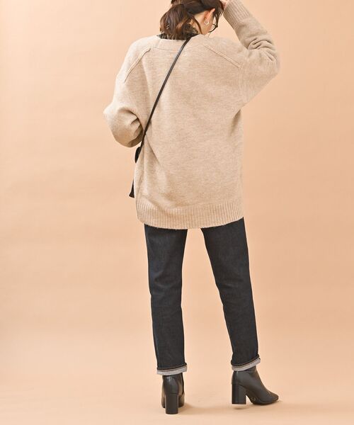 rps(アールピーエス)の「Vネックニットカーディガン(カーディガン/ボレロ・レディース・ブラック/オートミール/ベージュ/ラベンダー・M)」の12枚目の写真