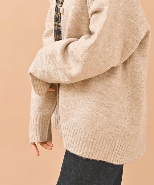 rps(アールピーエス)の「Vネックニットカーディガン(カーディガン/ボレロ・レディース・ブラック/オートミール/ベージュ/ラベンダー・M)」の20枚目の写真