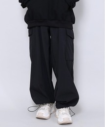 ナイロンカーゴパンツ