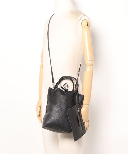 MARLON FIRENZE（マーロンフィレンツェ）の「SHOPPER MINI CON TRACOLLA（ハンドバッグ・レディース・ブラック/ブラウン・FREE）」の6枚目の写真