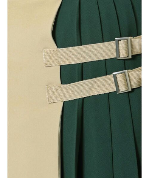 MURUA（ムルーア）の「プリーツアシメフレアスカート（スカート・レディース・ブラック/ベージュ・1/2）」の16枚目の写真