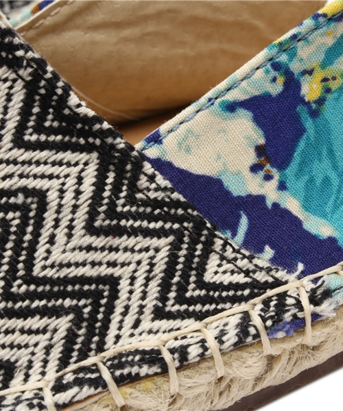 チャイハネ（チャイハネ）の「【チャイハネ】フロール エスパサンダル（サンダル・レディース・イエロー/カーキ/ブラック・FREE）」の8枚目の写真