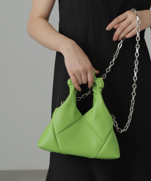 FREE'S MART（フリーズマート）の「◆ギャザーハンドルパネルバッグ（トートバッグ・レディース・ブラック/グリーン・ﾌﾘ-）」の2枚目の写真